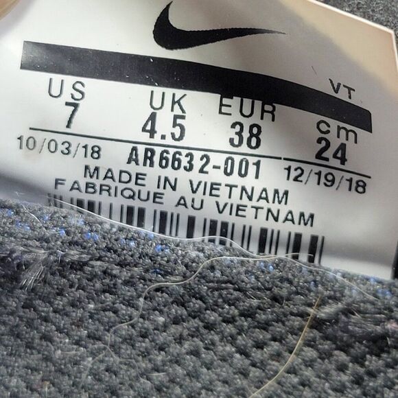 Nike Air Vapormax 2019 Throwback Future Shoes Women's‎ Size 7 Gray Black Laser - Picture 11 of 11